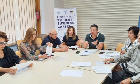 Гібридна робоча зустріч з менторами освітньої програми