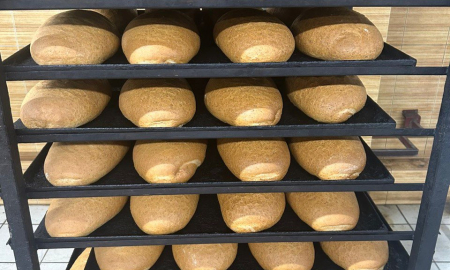 ХВАЛА РУКАМ, ЩО ПАХНУТЬ ХЛІБОМ